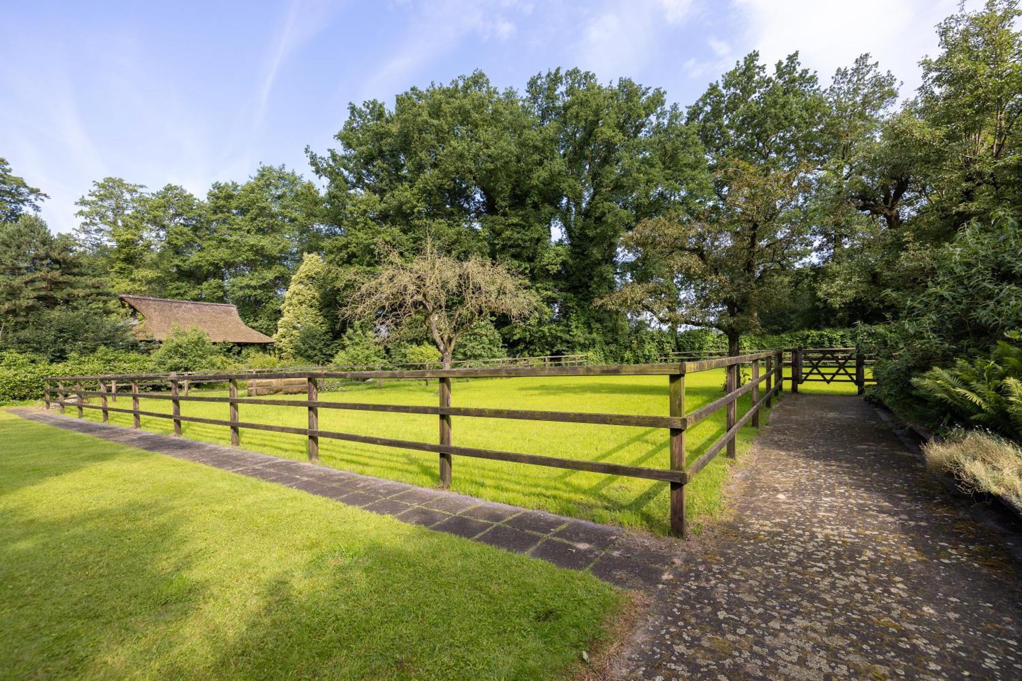 Luxe Hofstede Met Paardenstalling Lunteren Ngoại thất bức ảnh